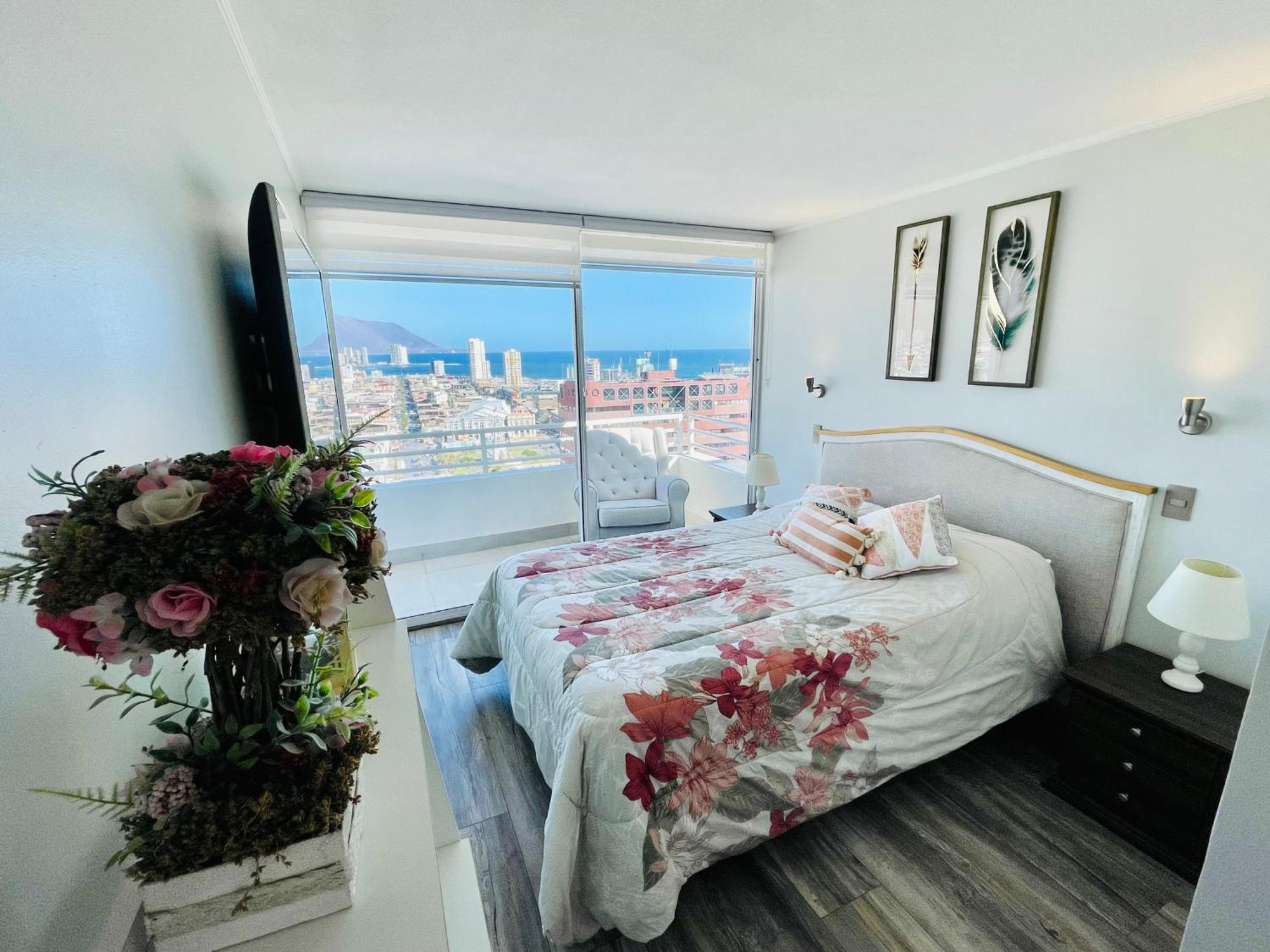 Departamento Con Espectacular Ubicacion, Vista Al Mar Y Panoramica A Todo Apartamento Iquique